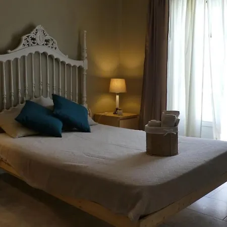 Townhouse Nyaraló Altura