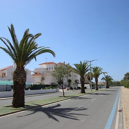 Nyaraló Townhouse *